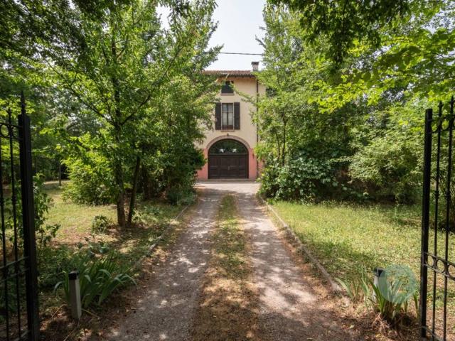 Villa Indipendente in vendita a Unione delle Terre d'Argine, Carpi