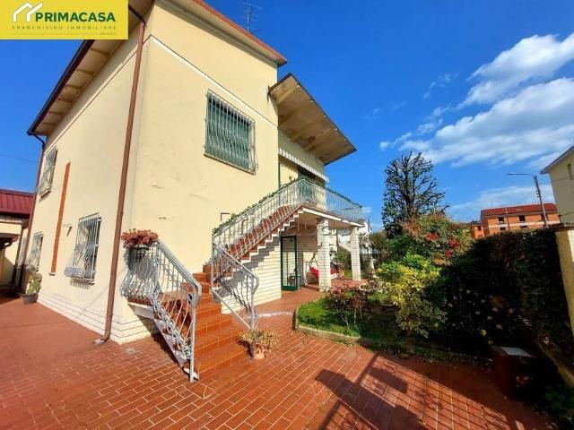Villa Indipendente in vendita a Unione delle Terre d'Argine, Carpi