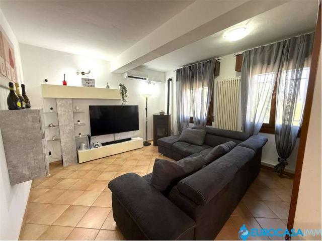 Villa Indipendente in vendita a Unione delle Terre d'Argine, Carpi
