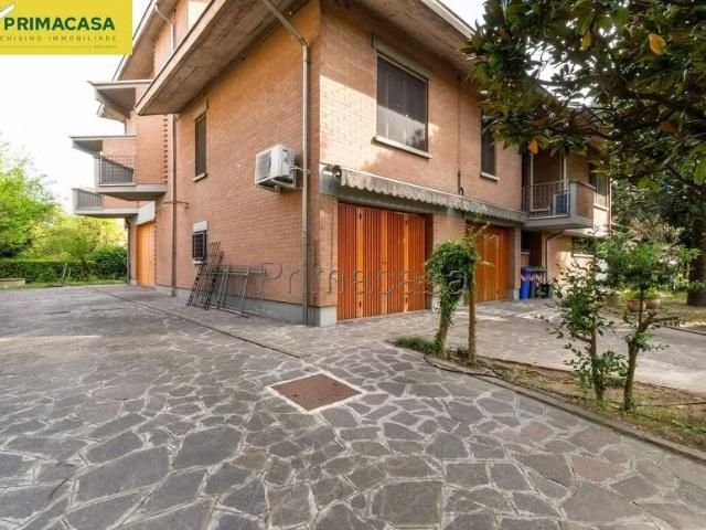 Villa Indipendente in vendita a Unione delle Terre d'Argine, Carpi
