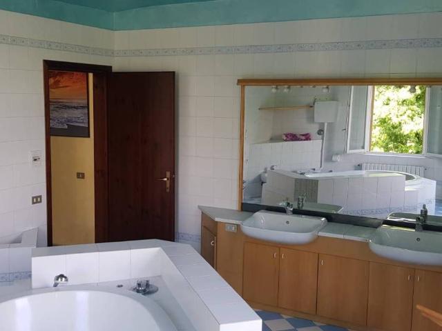 Villa Indipendente in vendita a Fossoli, Carpi