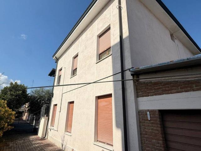 Villa Indipendente in vendita a Unione delle Terre d'Argine, Carpi