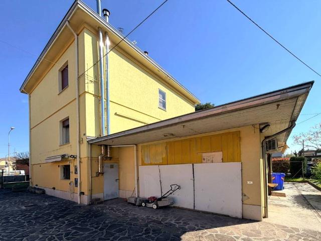 Villa Indipendente in vendita a Unione delle Terre d'Argine, Carpi