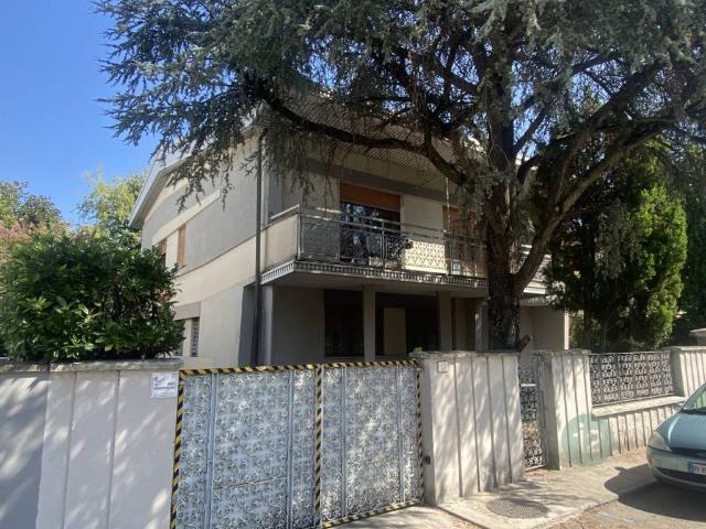 Villa Indipendente in vendita a Unione delle Terre d'Argine, Carpi