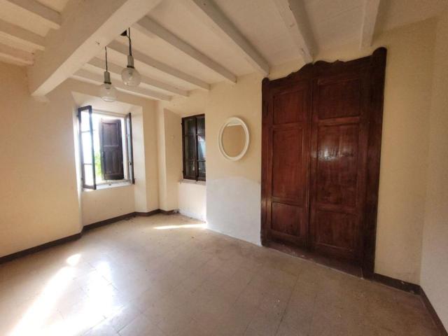 Villa Indipendente in vendita a Appennino Reggiano, Re