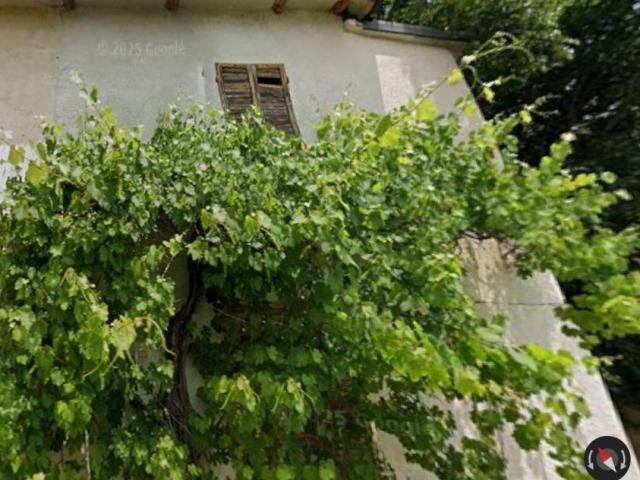 Villa Indipendente in vendita a Appennino Reggiano, Re