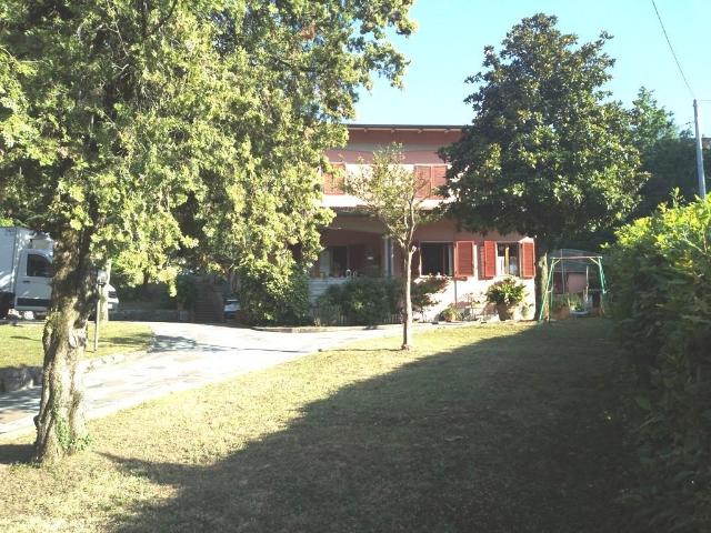 Villa Indipendente in vendita a Codena, Carrara