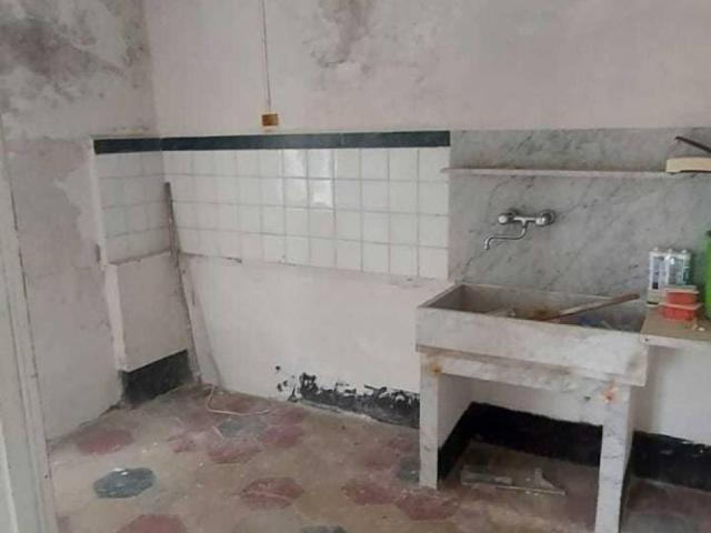 Villa Indipendente in vendita a Pontecimato, Carrara