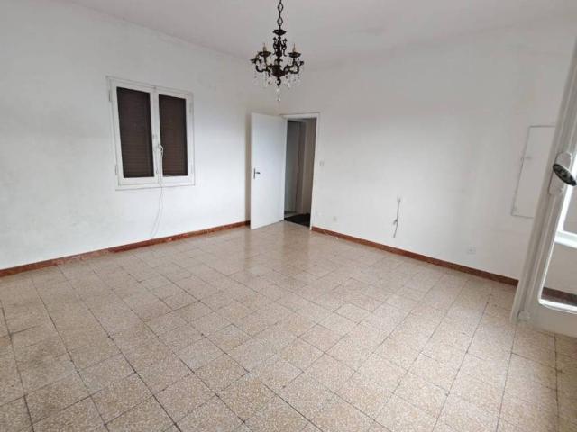 Villa Indipendente in vendita a La Prada, Carrara