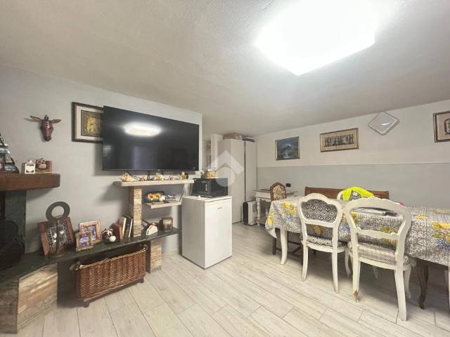 Villa Indipendente in vendita a La Prada, Carrara