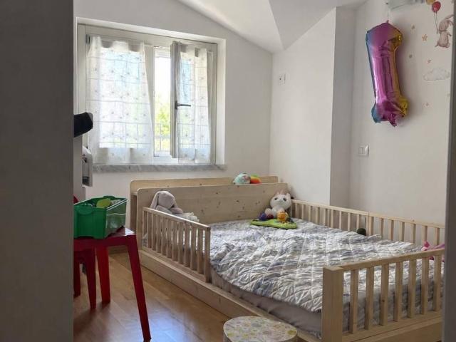 Villa Indipendente in vendita a Marina di Carrara, Carrara