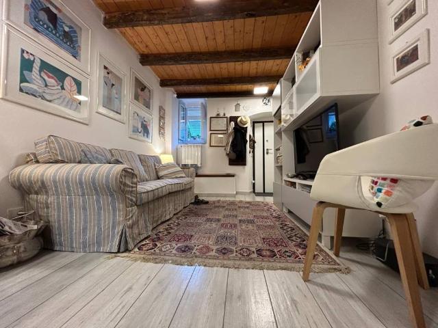 Villa Indipendente in vendita a Codena, Carrara
