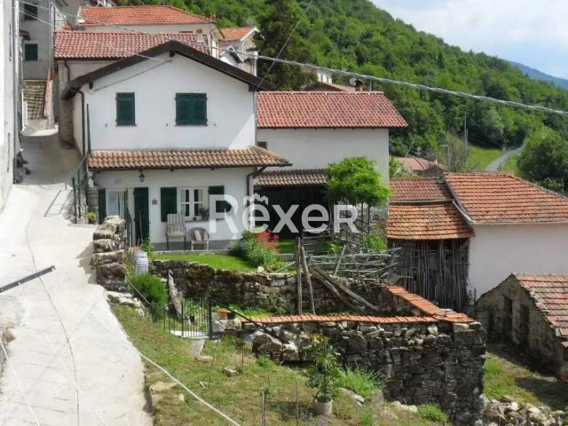 Villa Indipendente in vendita a Piemonte, Alessandria