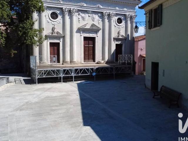 Villa Indipendente in vendita a Carro, Liguria