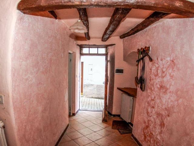 Villa Indipendente in vendita a Piemonte, Alessandria