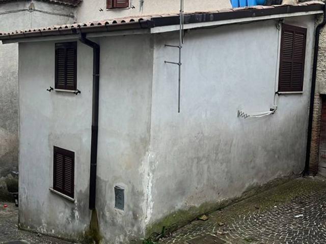 Villa Indipendente in vendita a Carsoli, Abruzzo