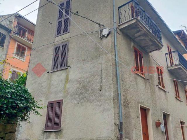 Villa Indipendente in vendita a Carsoli, Abruzzo