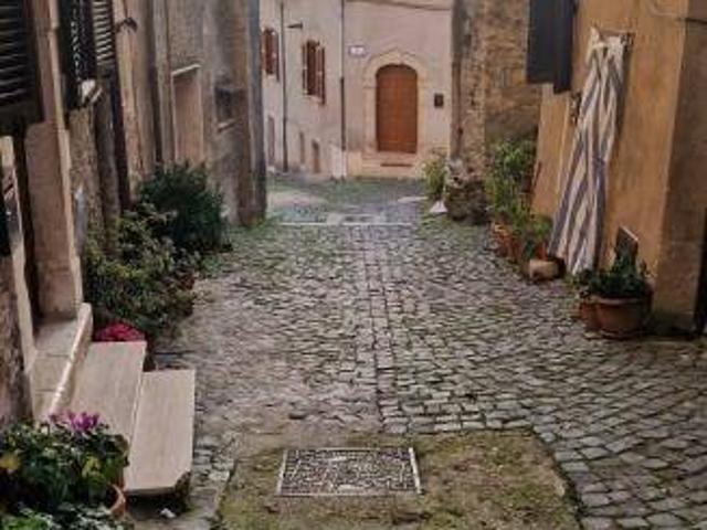 Villa Indipendente in vendita a Carsoli, Abruzzo