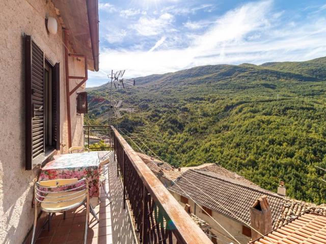 Villa Indipendente in vendita a Colli di Monte Bove, Carsoli