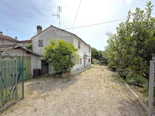 Villa Indipendente in vendita a Marche, Pesaro E Urbino