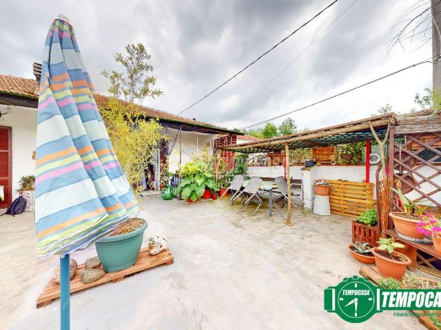 Villa Indipendente in vendita a Piemonte, Alessandria