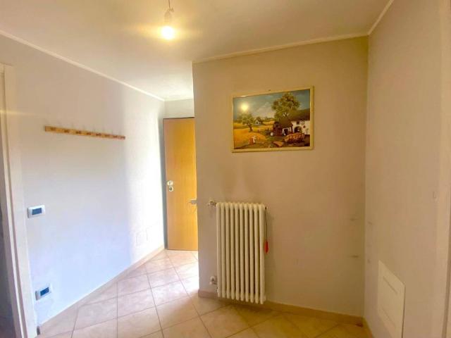 Villa Indipendente in vendita a Carugo, Lombardia