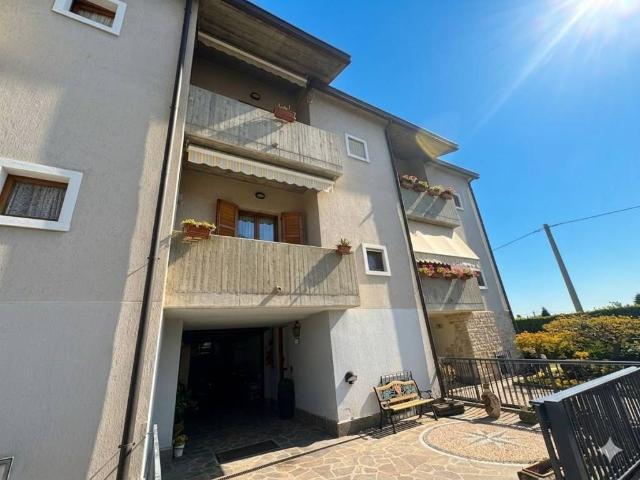 Villa Indipendente in vendita a Carvico, Lombardia