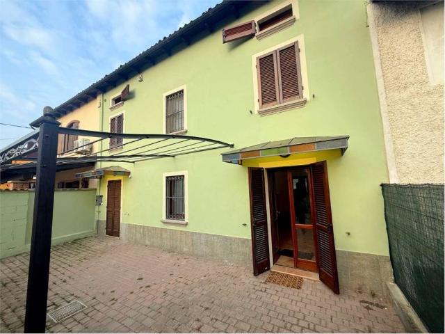 Villa Indipendente in vendita a Piemonte, Alessandria