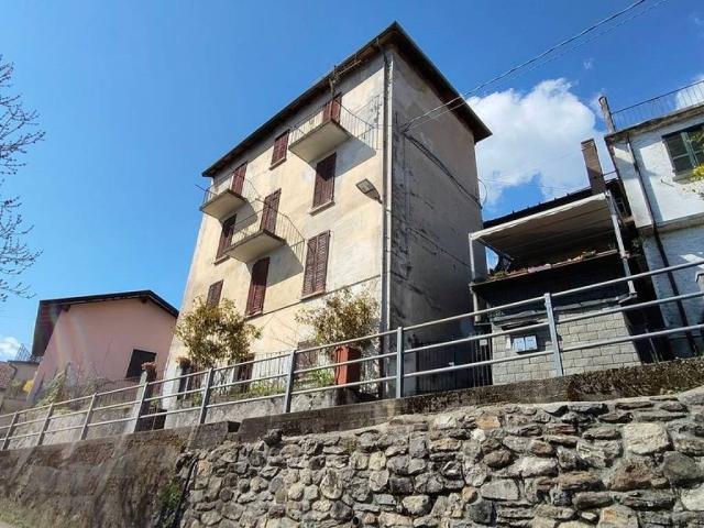 Villa Indipendente in vendita a Ricciano, Casale Corte Cerro