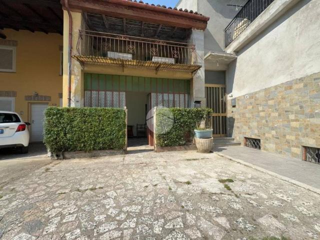 Villa Indipendente in vendita a Casale Cremasco, Casale Cremasco-Vidolasco