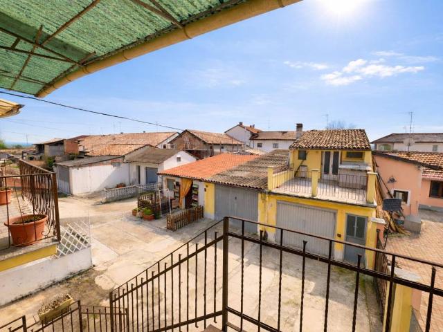 Villa Indipendente in vendita a Casale Popolo, Piemonte