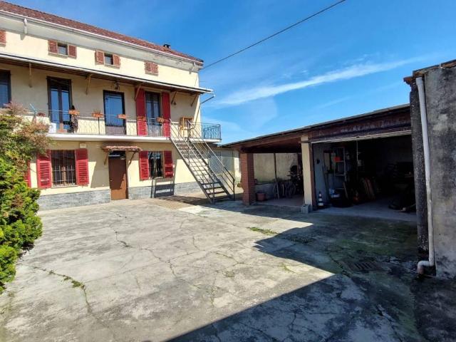 Villa Indipendente in vendita a Piemonte, Alessandria