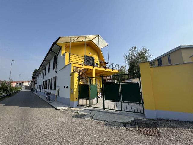 Villa Indipendente in vendita a Ronzone, Piemonte