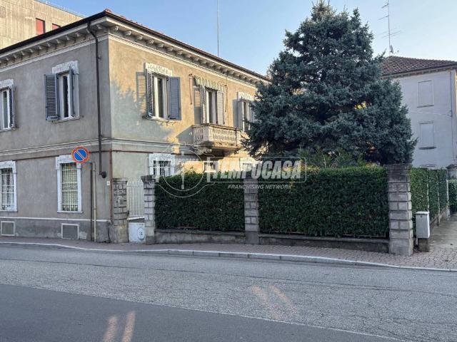 Villa Indipendente in vendita a Piemonte, Alessandria