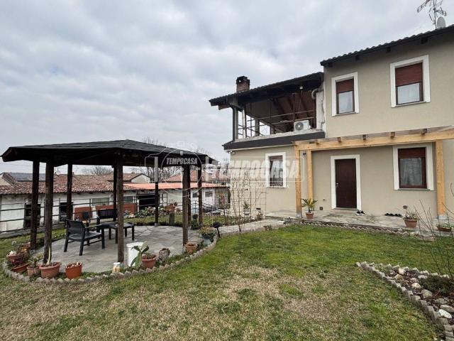 Villa Indipendente in vendita a Piemonte, Alessandria
