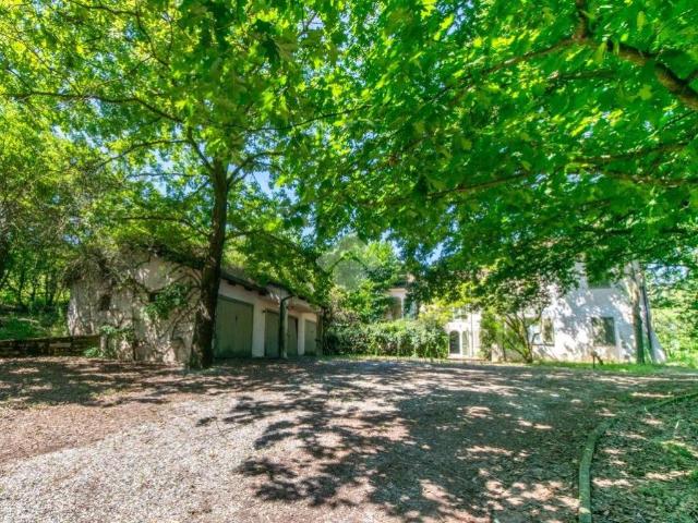 Villa Indipendente in vendita a Piemonte, Alessandria