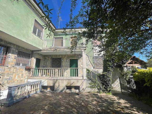 Villa Indipendente in vendita a Piemonte, Alessandria