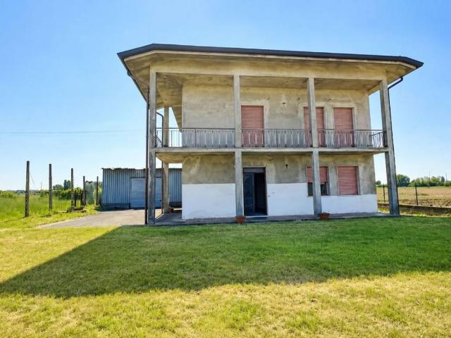 Villa Indipendente in vendita a Sustinenza, Casaleone