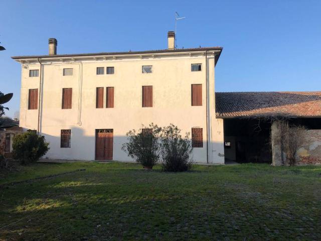 Villa Indipendente in vendita a Casaleone, Veneto