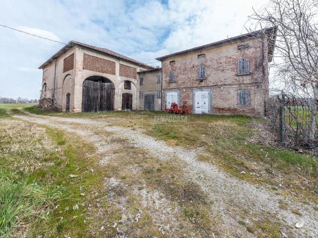 Villa Indipendente in vendita a Tresinaro - Secchia, Re