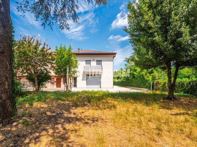 Villa Indipendente in vendita a Tresinaro - Secchia, Re