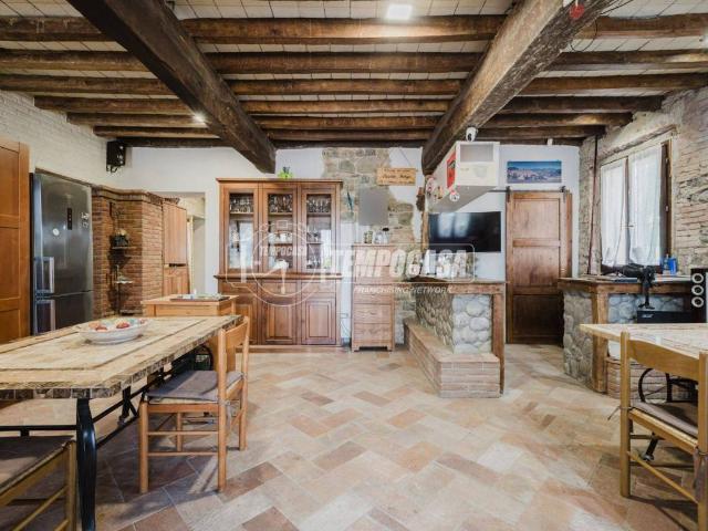 Villa Indipendente in vendita a Salvaterra, Casalgrande