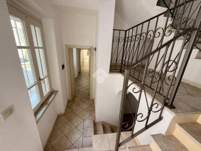 Villa Indipendente in vendita a Casalmaggiore, Lombardia