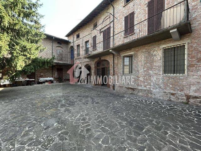 Villa Indipendente in vendita a Casalmaggiore, Lombardia