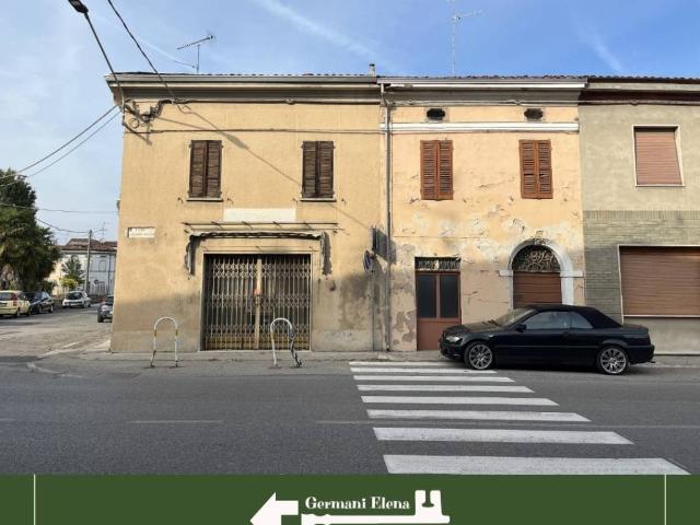 Villa Indipendente in vendita a Casalmaggiore, Lombardia
