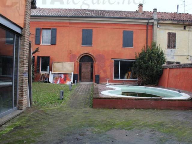 Villa Indipendente in vendita a Casalbellotto, Casalmaggiore