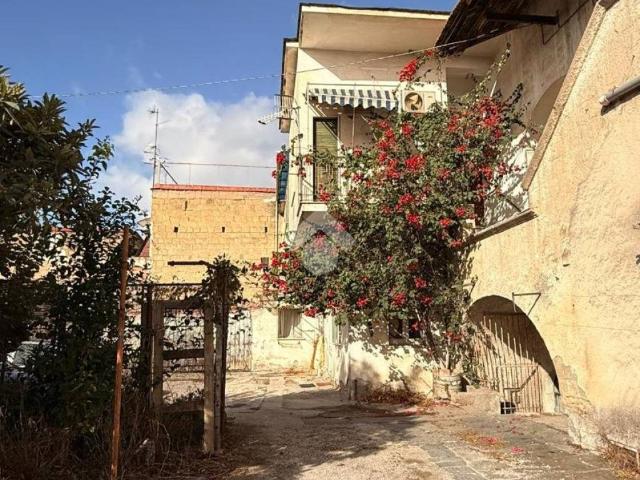 Villa Indipendente in vendita a Casalnuovo Di Napoli, Campania