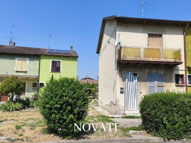 Villa Indipendente in vendita a Casalpusterlengo, Lombardia