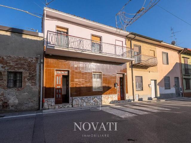 Villa Indipendente in vendita a Casalpusterlengo, Lombardia