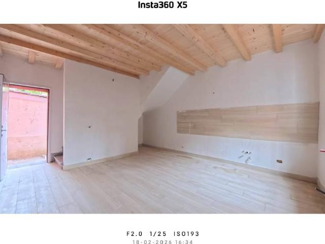 Villa Indipendente in vendita a Casalpusterlengo, Lombardia